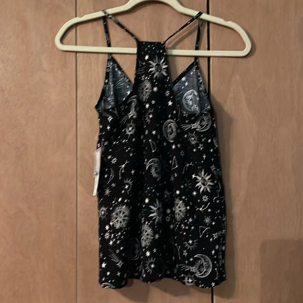 Juniors Print Tank Top - Picture 2 of 2